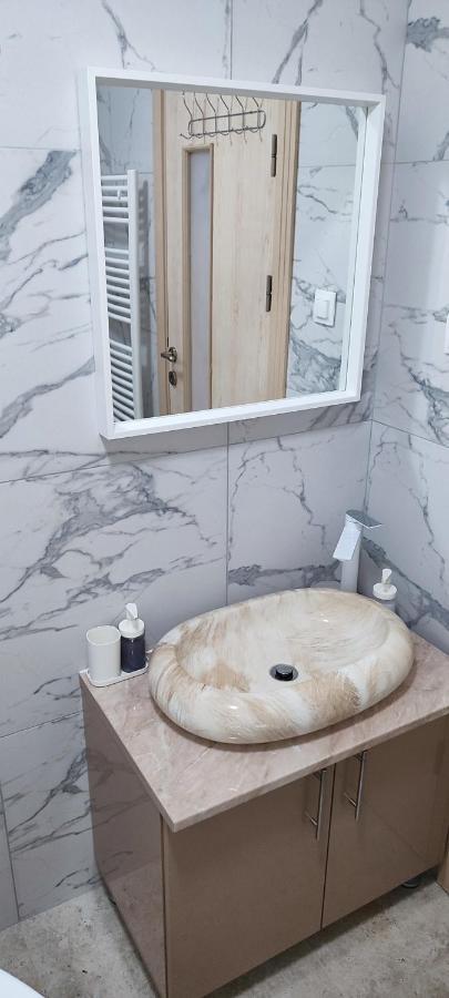 Jacuzzi Belle View Sinaia-Free Parking Apartment Ngoại thất bức ảnh